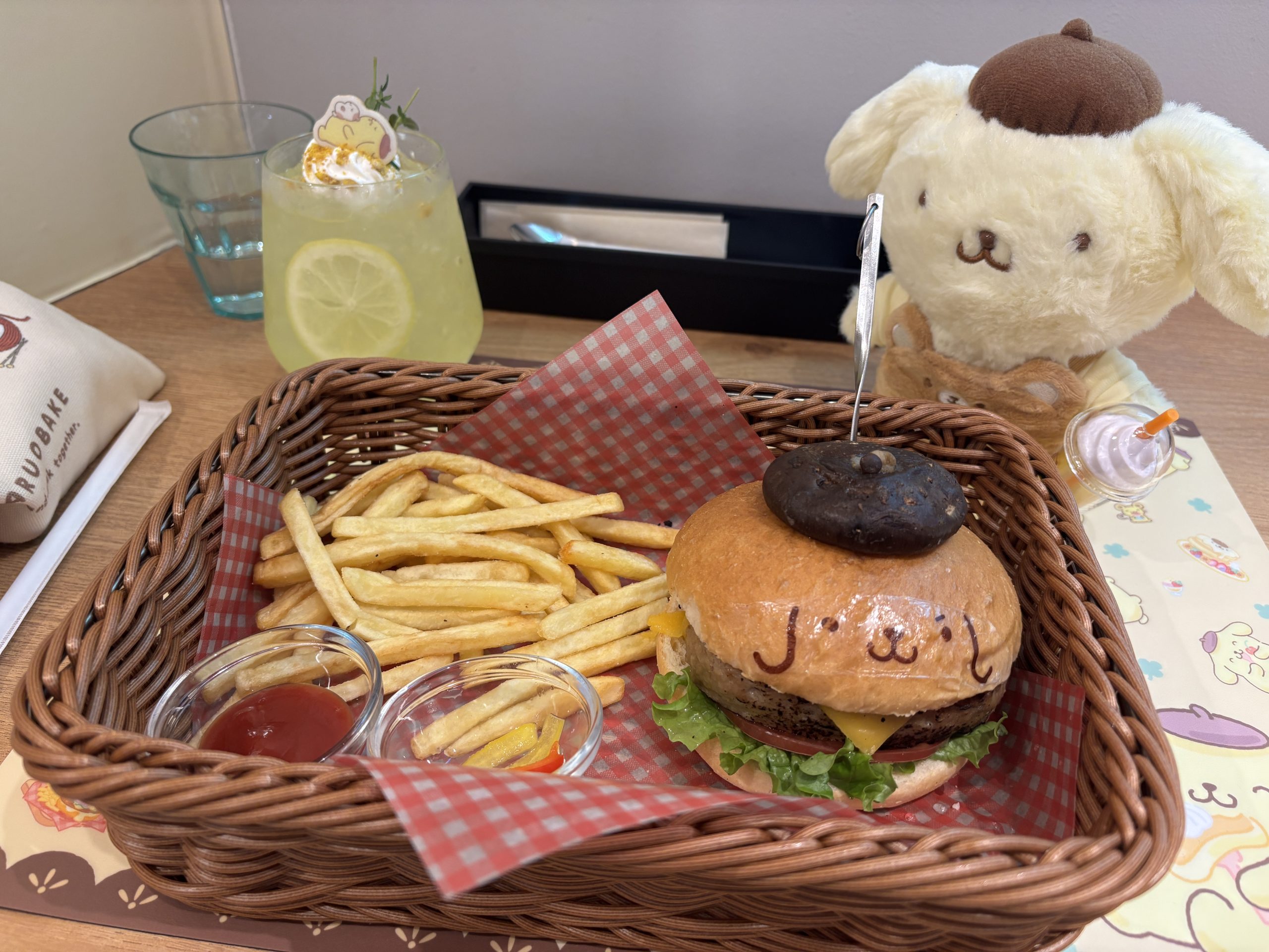 プリンくんのハンバーガー