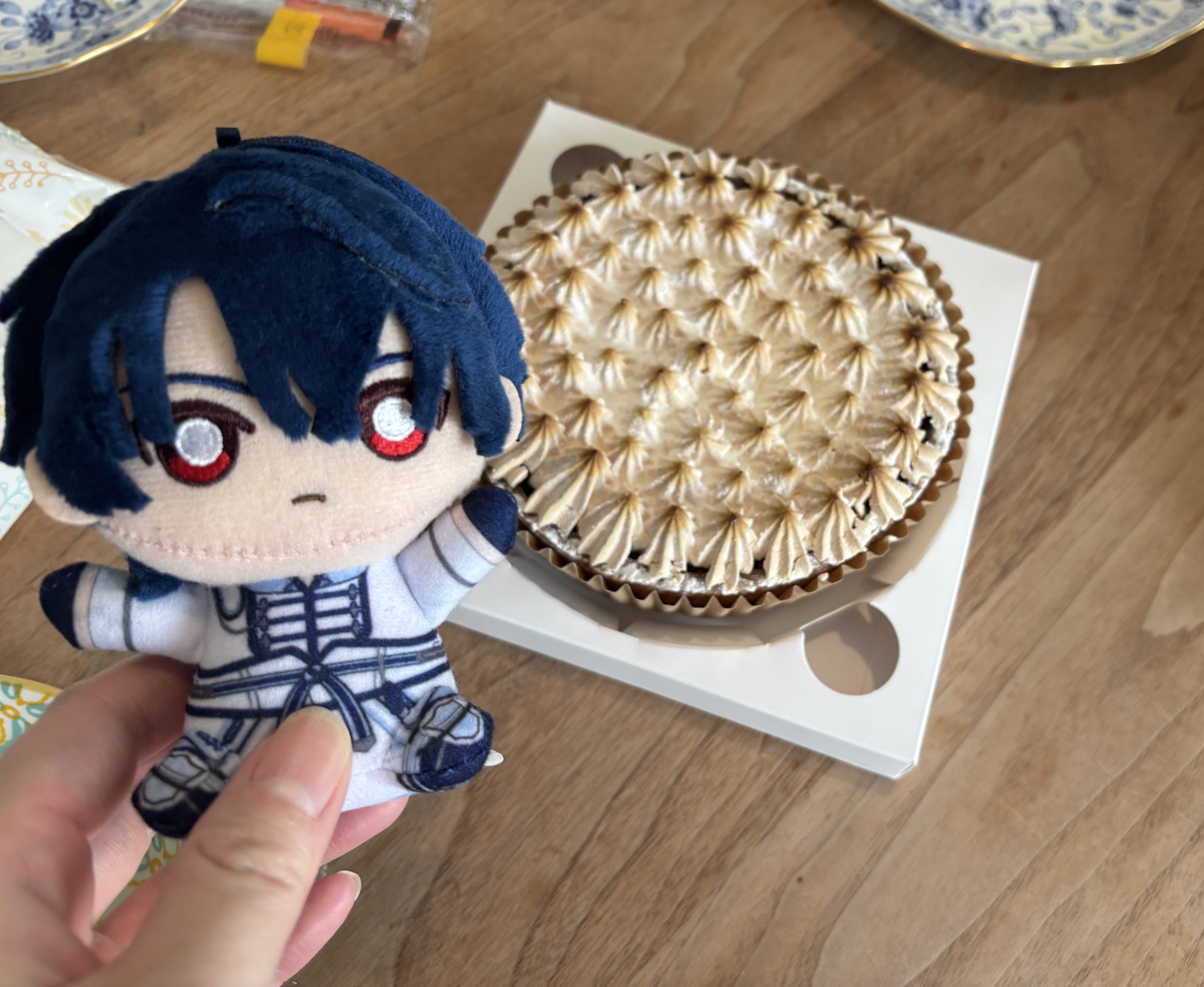 ツマガリのレモンタルトとシノぬい